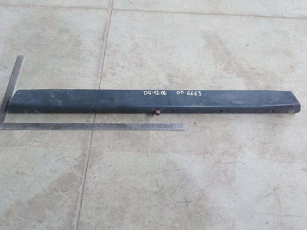 Рама daf xf105 траверсы. Траверса скания. Траверса рамы. Траверса кабины даф 105. Траверса для снятия ямз 238.